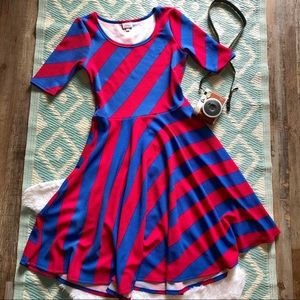 LuLaRoe Nicole A-Line Knee Length Dress